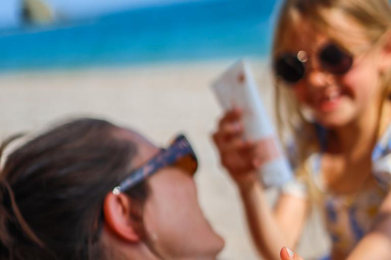 Teaser image for Verantwoord smeren op vakantie met TUI en Naïf